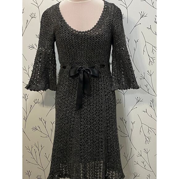 CYNTHIA STEFFE Gray Crocheted Knit Fit & Flare Dress w/slip MEDIUM Bell Sleeves - Picture 2 of 7